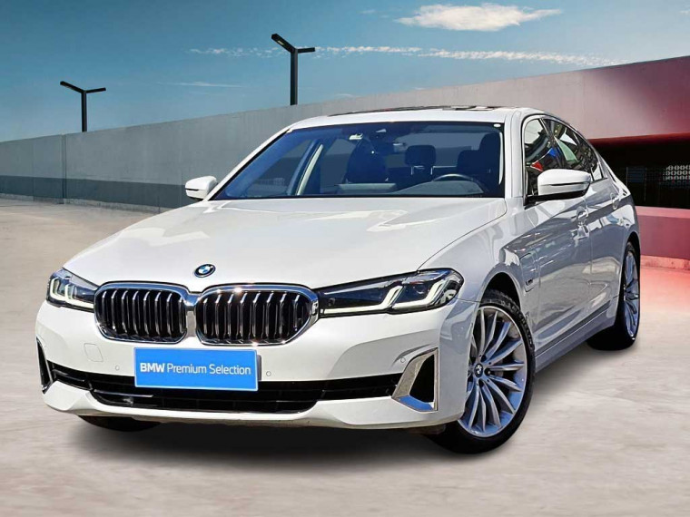 BMW 530 e Luxury LCI 2023