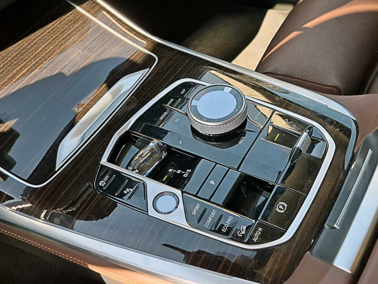 Bmw X7 Xdrive40i Pure Excellence Lci 2025 Usado  Usado en BMW Premium Selection