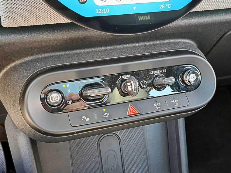 Mini Cooper S 2.0 Hb 5p Favoured 2025 Usado  Usado en BMW Premium Selection