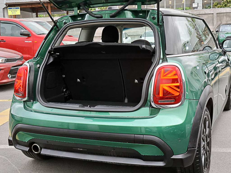 Mini Cooper Essential Hb 1.5 At 2024 Usado  Usado en BMW Premium Selection