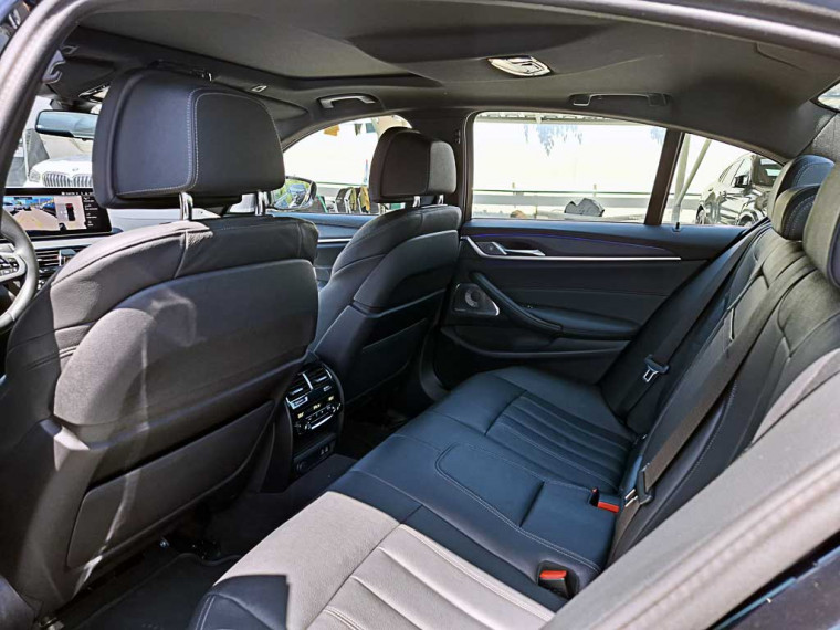 Bmw M550 I Xdrive 4x4 4.4 At 2023 Usado  Usado en Webautos.cl