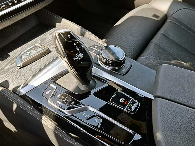 Bmw M550 I Xdrive 4x4 4.4 At 2023 Usado  Usado en Webautos.cl