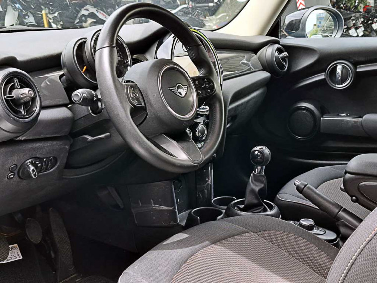 Mini Cooper 1.5 Hb 3p Essential Mt 2024 Usado  Usado en BMW Premium Selection