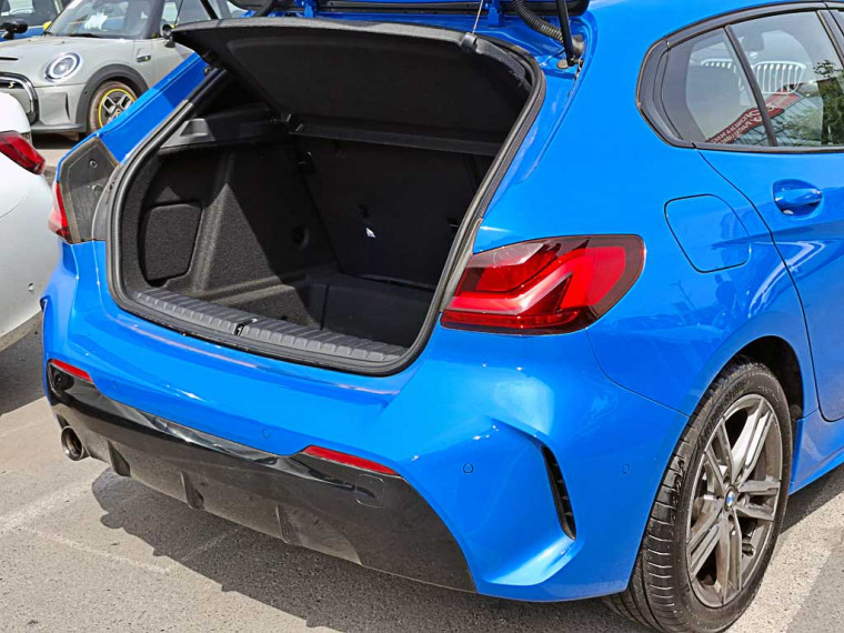 Bmw 118 I Hatch M Sport 2024 Usado Usado en BMW Premium Selection Bmw 118 I Hatch M Sport 2024 Usado Usado en BMW Premium Selection
