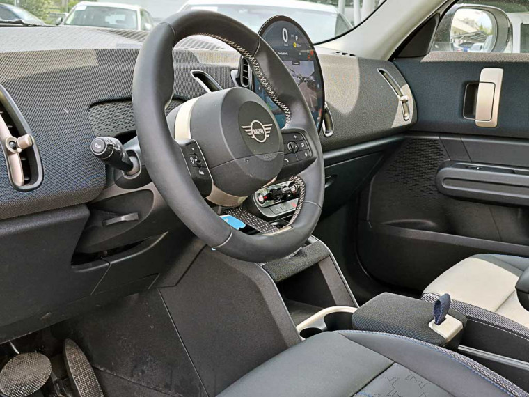 Mini Cooper Countryman C 1.5 Classic 2024 Usado Usado en BMW Premium Selection Mini Cooper Countryman C 1.5 Classic 2024 Usado Usado en BMW Premium Selection