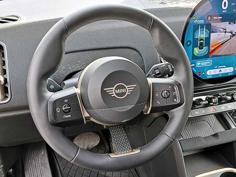 Mini Cooper Countryman C 1.5 Classic 2024 Usado Usado en BMW Premium Selection Mini Cooper Countryman C 1.5 Classic 2024 Usado Usado en BMW Premium Selection