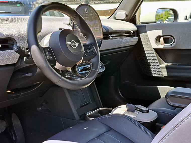 Mini Cooper S Favoured 3puertas 2.0 At 2025 Usado  Usado en BMW Premium Selection