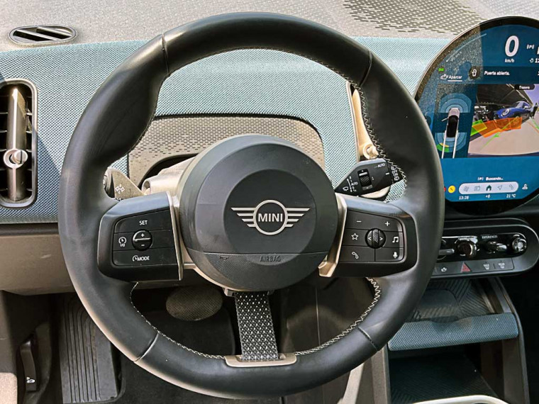 Mini Cooper Countryman C 1.5 Favoured 2024 Usado Usado en BMW Premium Selection Mini Cooper Countryman C 1.5 Favoured 2024 Usado Usado en BMW Premium Selection