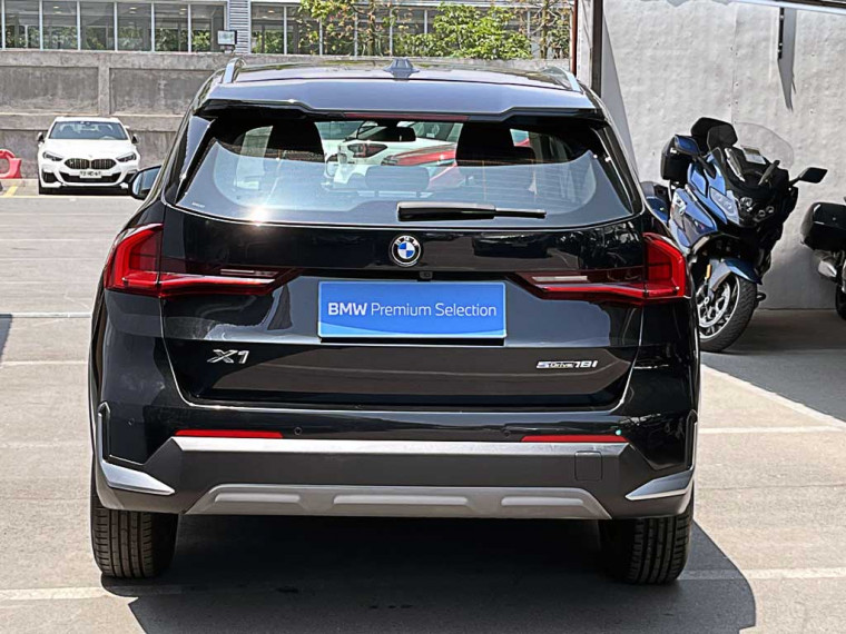 Bmw X1 Sdrive18i Dynamic 1.5 Aut 2023 Usado Usado en BMW Premium Selection Bmw X1 Sdrive18i Dynamic 1.5 Aut 2023 Usado Usado en BMW Premium Selection