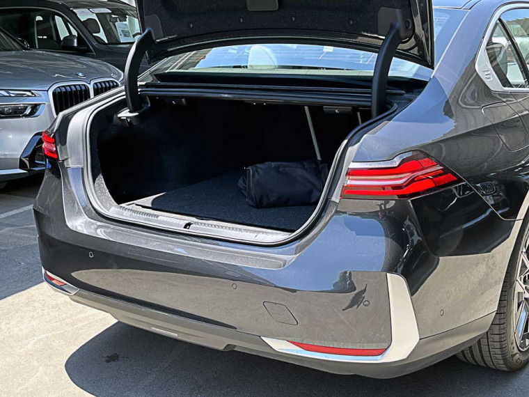 Bmw 520 I Heritage Berlina 4x2 2.0 Aut 2024 Usado  Usado en BMW Premium Selection