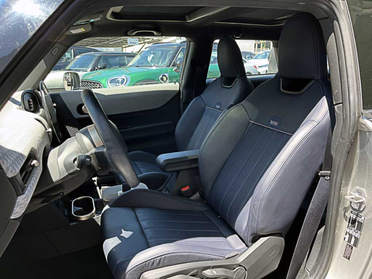 Mini Cooper C 1.5 Hb 3p Favoured 2024 Usado  Usado en BMW Premium Selection