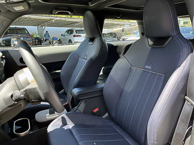 Mini Cooper C 1.5 Hb 3p Favoured Hea 2025 Usado  Usado en BMW Premium Selection