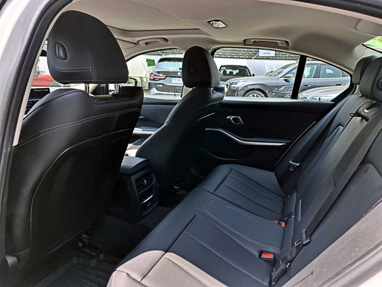 Bmw 330 E Berlina Dynamic Lci Ii 2025 Usado  Usado en BMW Premium Selection