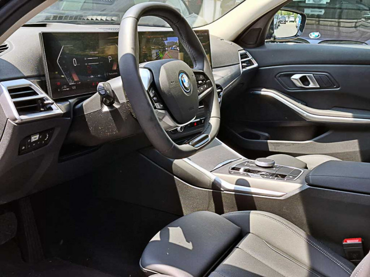 Bmw 330 E Berlina Dynamic Lci Ii 2025 Usado  Usado en Webautos.cl
