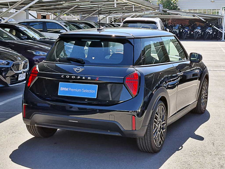 Mini Cooper S 2.0 Hb 3p Favoured 2025 Usado  Usado en BMW Premium Selection