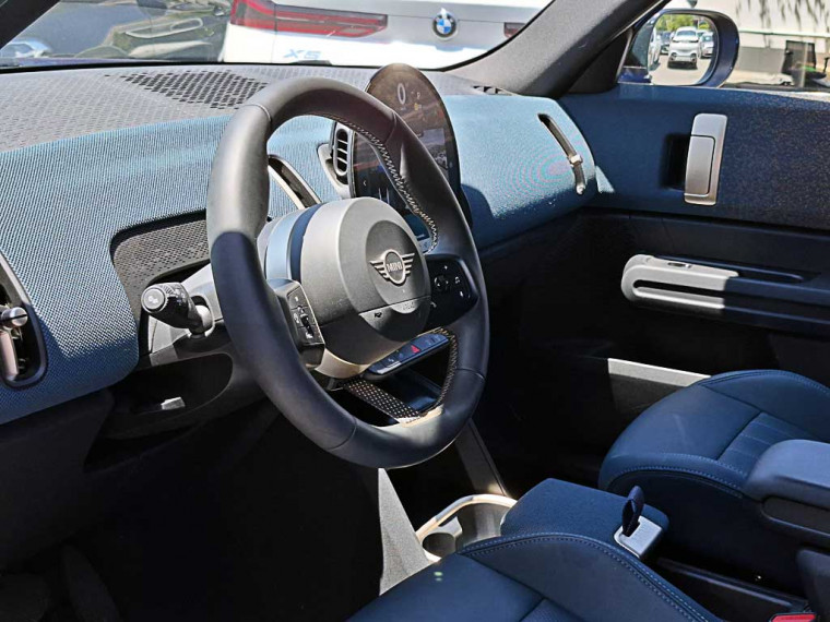 Mini Cooper Countryman C 1.5 Favoured 2025 Usado  Usado en BMW Premium Selection
