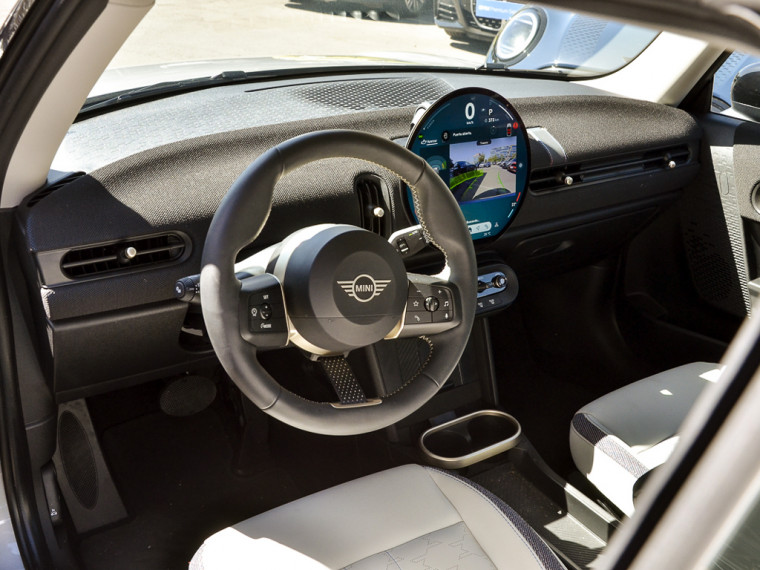 Mini Cooper C 1.5 Aut 2025 Usado Usado en BMW Premium Selection Mini Cooper C 1.5 Aut 2025 Usado Usado en BMW Premium Selection