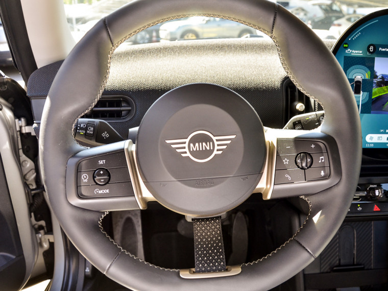 Mini Cooper C 1.5 Aut 2025 Usado Usado en BMW Premium Selection Mini Cooper C 1.5 Aut 2025 Usado Usado en BMW Premium Selection