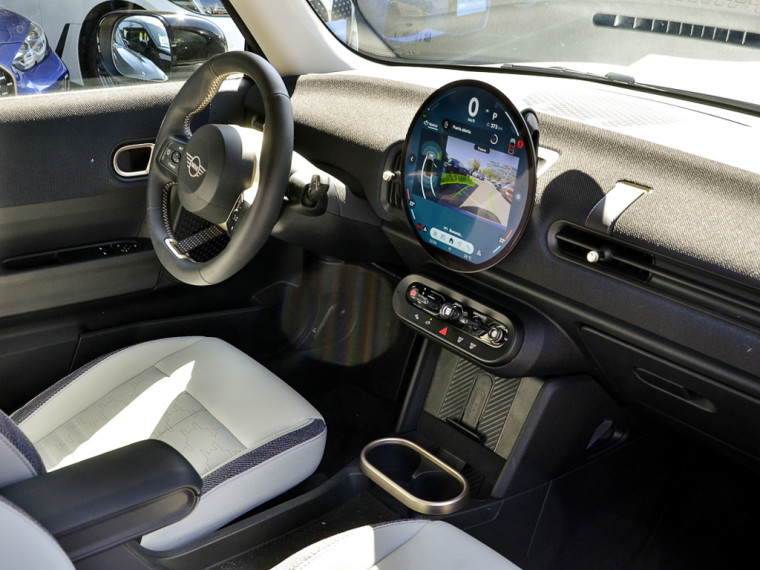 Mini Cooper C 1.5 Aut 2025 Usado Usado en BMW Premium Selection Mini Cooper C 1.5 Aut 2025 Usado Usado en BMW Premium Selection