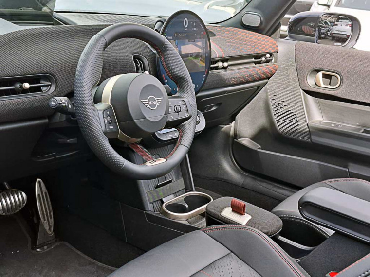 Mini Cooper Jcw Cabriolet 2.0 Aut 2025 Usado  Usado en BMW Premium Selection