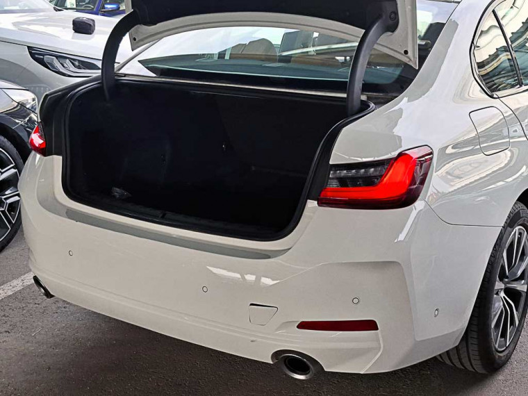 Bmw 320 I Berlina Urban 2026 Usado Usado en BMW Premium Selection Bmw 320 I Berlina Urban 2026 Usado Usado en BMW Premium Selection