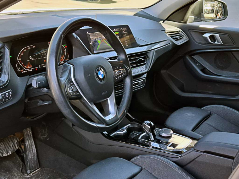Bmw 118 I Hatch Dynamic 2023 Usado Usado en BMW Premium Selection Bmw 118 I Hatch Dynamic 2023 Usado Usado en BMW Premium Selection