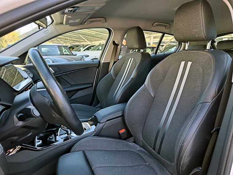 Bmw 118 I Hatch Dynamic 2023 Usado Usado en BMW Premium Selection Bmw 118 I Hatch Dynamic 2023 Usado Usado en BMW Premium Selection