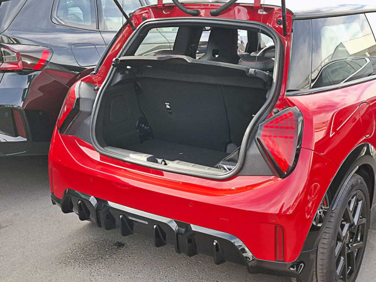 Mini Cooper S 2.0 Hb 3p Jcw Package Aut 2026 Usado  Usado en BMW Premium Selection