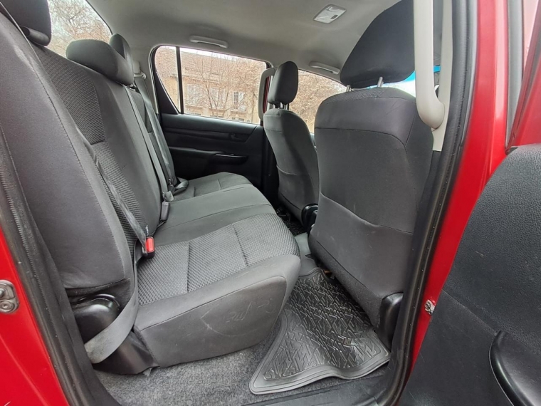 TOYOTA HILUX DX 4X2 2.4 miniatura 15