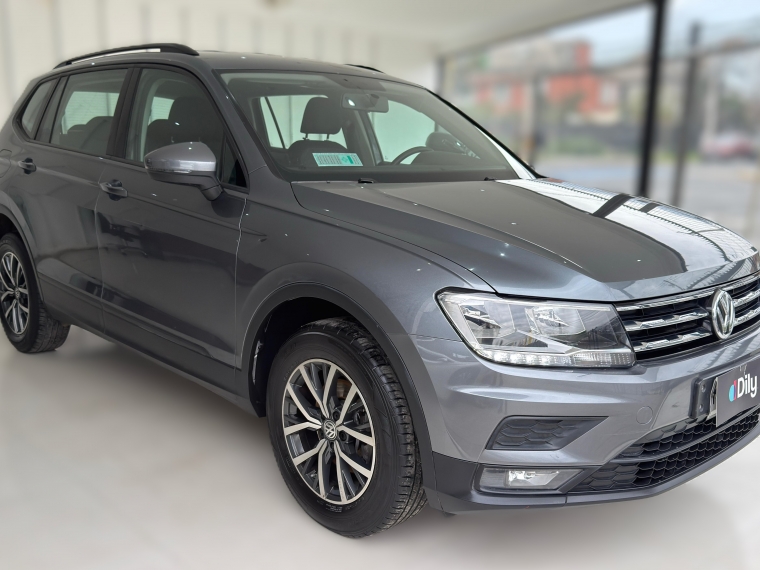 Volkswagen Tiguan Trendline 1.4 Turbo Mt 7a 2018 Usado en Automotriz Olea Flaño