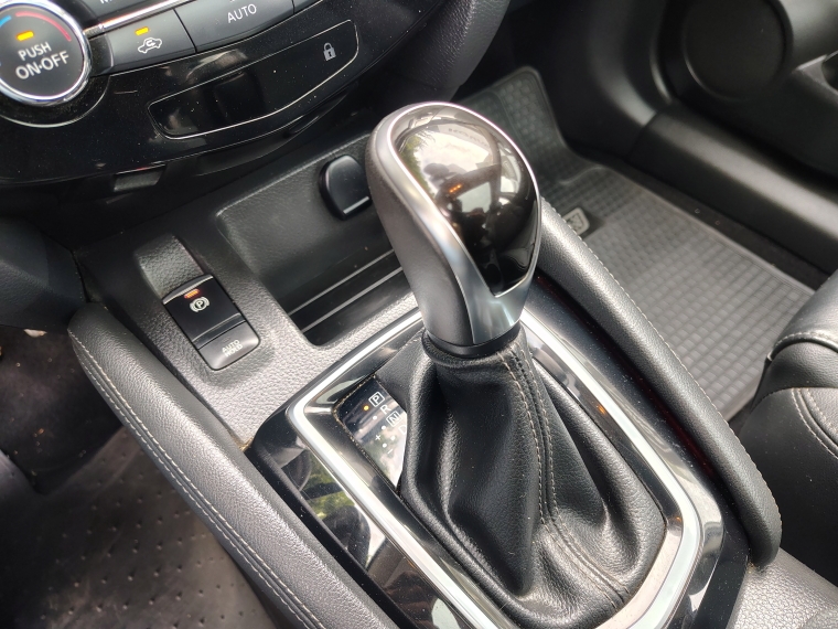 Nissan Qashqai 2.0 Exclusive At 4x4 2021 Usado  Usado en Kovacs Usados