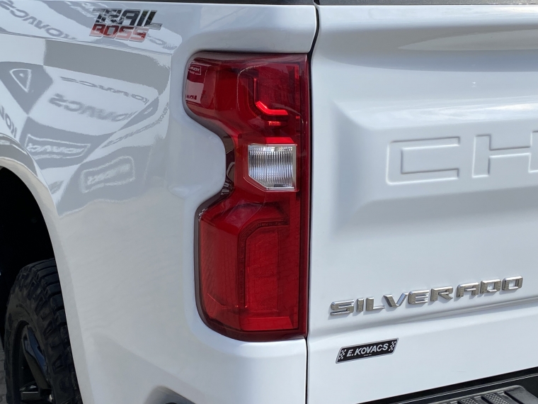 Chevrolet Silverado 5.3 Cc Lt Tb At 4x4 2022 Usado  Usado en Kovacs Usados