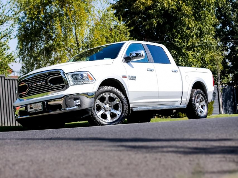 Ram 1500  5.7 1500 Laramie Auto Crew Cab 4wd 2018 Usado en Autoadvice Autos Usados