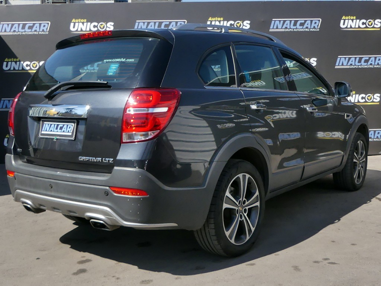 Chevrolet Captiva Ltz Awd 2.2 At 2017 Usado Usado en Webautos.cl Chevrolet Captiva Ltz Awd 2.2 At 2017 Usado Usado en Webautos.cl