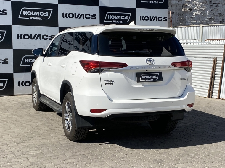 Toyota Fortuner Fortuner 4x2 2.7 Aut 2023 Usado  Usado en Kovacs Usados