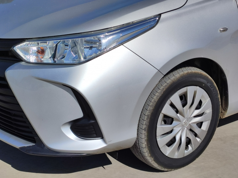 Toyota Yaris sedan Yaris Sedan Otto 1.5 2022 Usado en Rosselot Usados