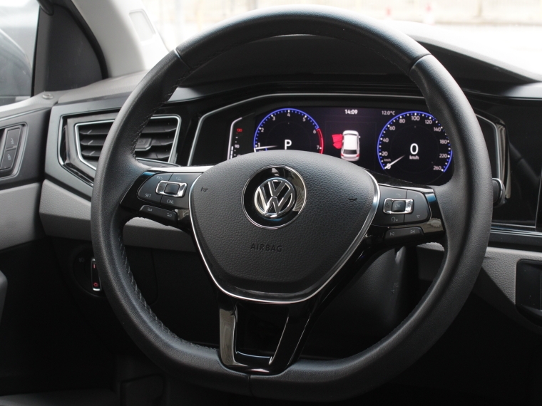Volkswagen Polo Polo Hatch Back 1.6 At 2023 Usado  Usado en Kovacs Usados