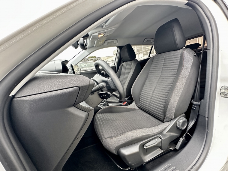 Peugeot 2008 Blue Hdi 100 1.5 2022 Usado  Usado en Kovacs Usados