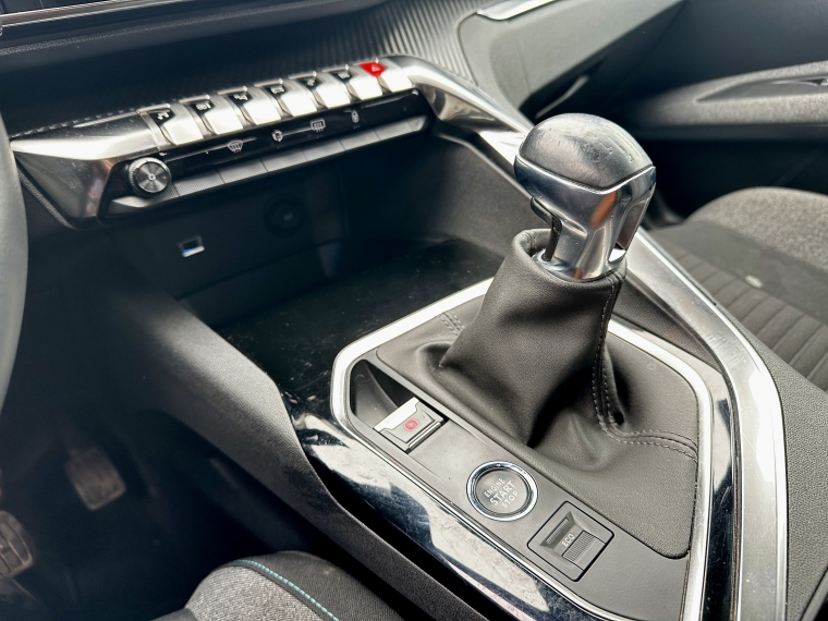 Peugeot 3008 3008 Puretech 1.2l 2023 Usado en Rosselot Usados