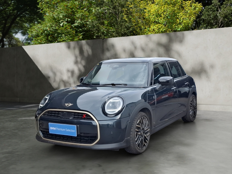 BMW Seminuevos Mini COOPER S 2.0 HB 5P FAVOURED 2026 Mini COOPER S 2.0 HB 5P FAVOURED 2026