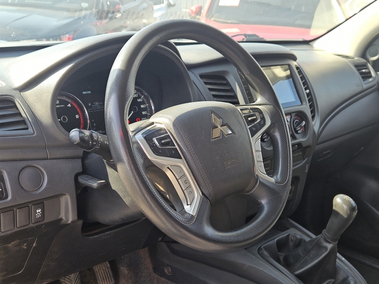 Mitsubishi Katana L200 D/c 2.2 Katana Crt 4x4 Special Pack Euro 6d 2024 Usado  Usado en Webautos.cl
