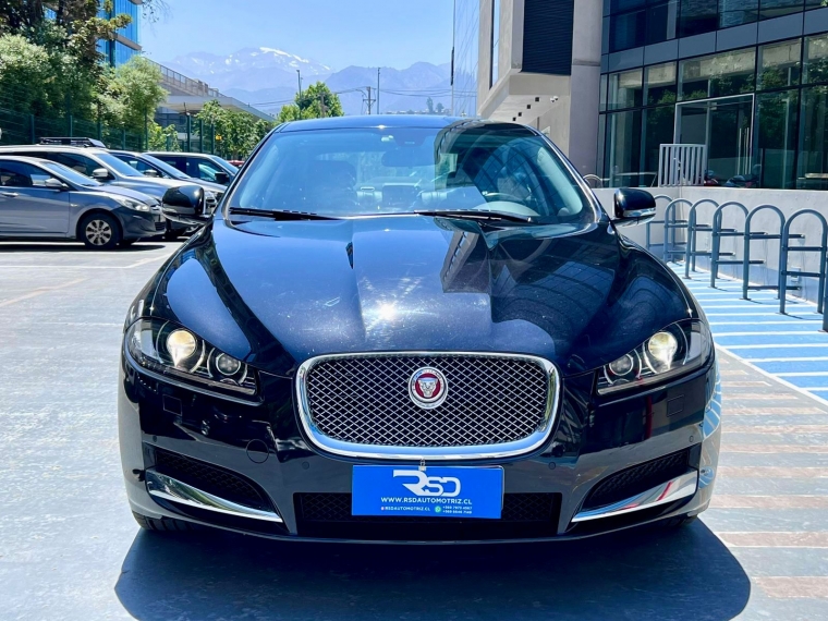 Jaguar Xf 2.0 2014  Usado en RSD Automotriz