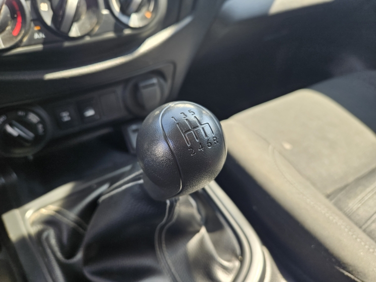 Nissan Navara D Cab Mt 4x4 2.3 2023 Usado  Usado en Autoselect Usados