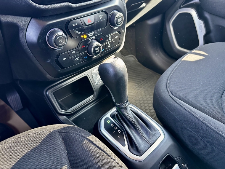 Jeep Renegade 1.8 Sport Lx At 2022 Usado  Usado en Kovacs Usados