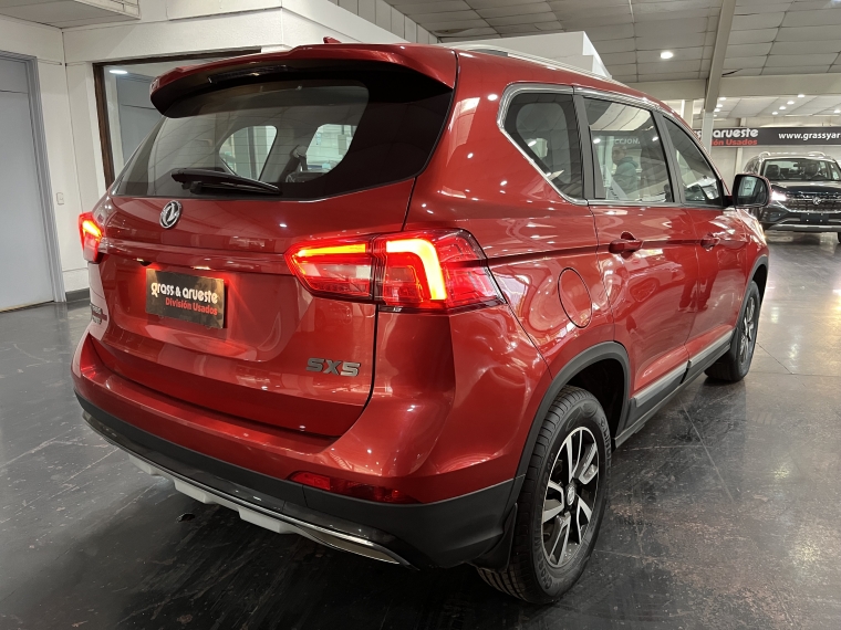 Dongfeng Sx5 Luxury 1.6l 5mt Ac 2023  Usado en Grass & Arueste Usados