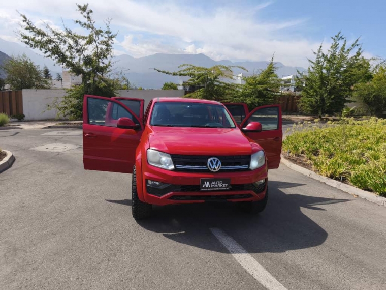 Volkswagen Amarok Trendline 4x4 2.0 Mt 2018  Usado en Automarket Chile