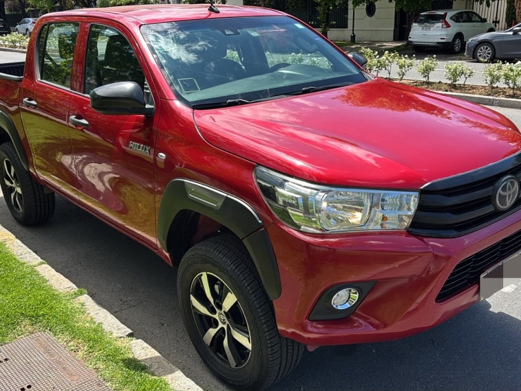 TOYOTA HILUX  Dcab DX 4x2 2.4cc - imagen 2