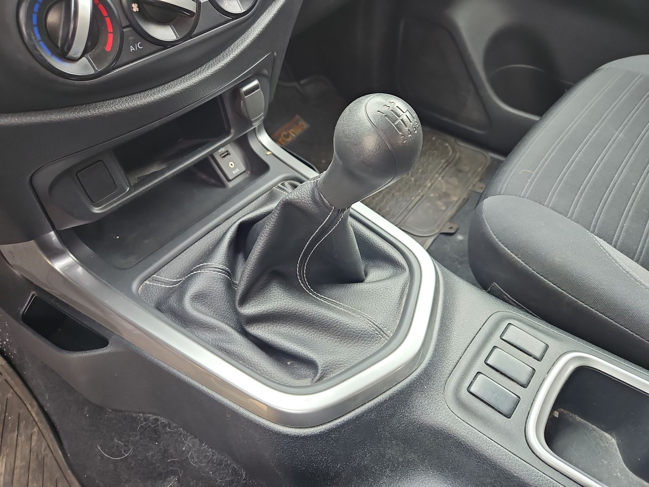 Nissan Navara Navara D Cab 2.3 2022 Usado  Usado en Webautos.cl