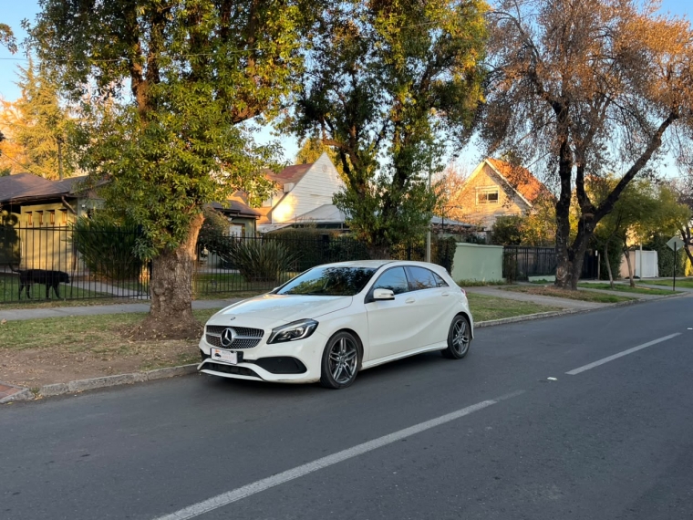 MERCEDES BENZ A 200  A 200 2018 2.1 CDI DCT 2018