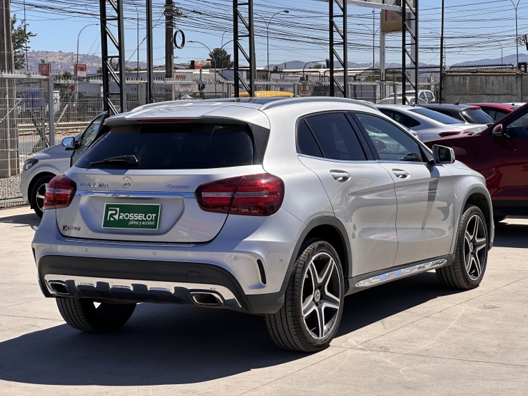 Mercedes benz Gla 200 Gla 220 D 2018 Usado en Rosselot Usados